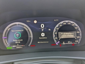 Photo 15 du bon plan TOYOTA C-HR 1.8 Hybride 140ch Collection NG23 occasion à 29990 €