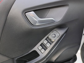 ddf-core-media-HAdOWy58396_9.jpg Photo 9 du bon plan FORD Puma 1.0 Flexifuel 125ch S&S mHEV ST-Line occasion à 21900 €