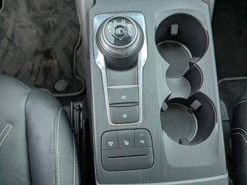 Photo 16 du bon plan FORD Kuga 2.5 Duratec 190ch FHEV E85 Vignale BVA occasion à 30700 €