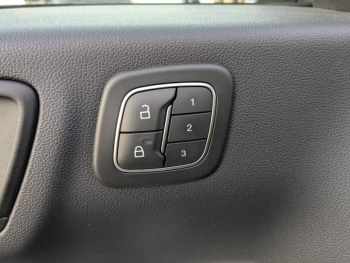 Photo 17 du bon plan FORD Kuga 2.5 Duratec 190ch FHEV E85 Vignale BVA occasion à 30700 €