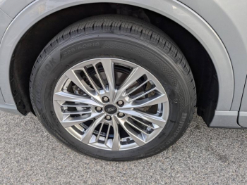 Photo 29 du bon plan FORD Kuga 2.5 Duratec 190ch FHEV E85 Vignale BVA occasion à 30700 €