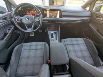 Photo 22 du bon plan VOLKSWAGEN Golf 1.4 eHybrid 245ch GTE DSG6 occasion à 24490 €