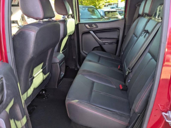 Photo 10 du bon plan FORD Ranger VUL 2.0 TDCi 213ch Double Cabine Stormtrak BVA10 occasion à 39890 €