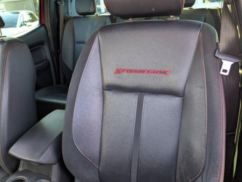 Photo 11 du bon plan FORD Ranger VUL 2.0 TDCi 213ch Double Cabine Stormtrak BVA10 occasion à 39890 €