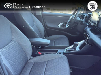 Photo 6 du bon plan TOYOTA Yaris 116h Design 5p MY22 occasion à 21980 €