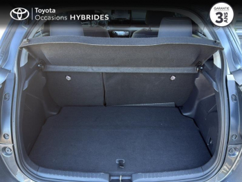 Photo 10 du bon plan TOYOTA Yaris 116h Design 5p MY22 occasion à 21980 €