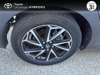 Photo 16 du bon plan TOYOTA Yaris 116h Design 5p MY22 occasion à 21980 €