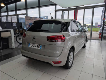 Photo 8 du bon plan CITROEN C4 SpaceTourer BlueHDi 130ch S&S Shine E6.d-TEMP occasion à 14790 €