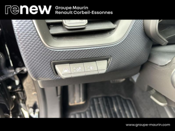 Photo 18 du bon plan RENAULT Arkana 1.3 TCe mild hybrid 140ch Evolution EDC -22 occasion à 19090 €
