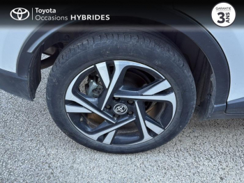 Photo 16 du bon plan TOYOTA C-HR 122h Edition 2WD E-CVT MY22 occasion à 21490 €
