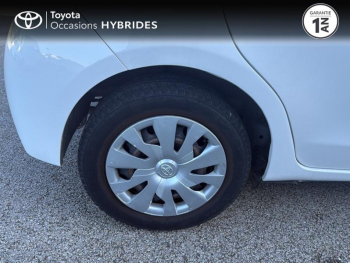 Photo 16 du bon plan TOYOTA Yaris HSD 100h Dynamic 5p occasion à 10990 €