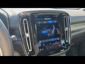 Photo 23 du bon plan VOLVO XC40 Recharge 231ch Start EDT occasion à 29800 €