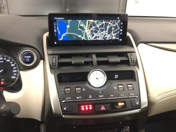 Photo 14 du bon plan LEXUS NX 300h 4WD Sport Edition Cuir occasion à 31990 €