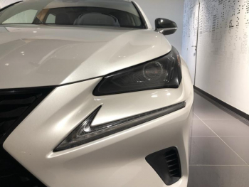 Photo 18 du bon plan LEXUS NX 300h 4WD Sport Edition Cuir occasion à 31990 €