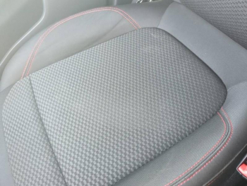 Photo 21 du bon plan FORD Puma 1.0 Flexifuel 125ch S&S mHEV ST-Line occasion à 18990 €