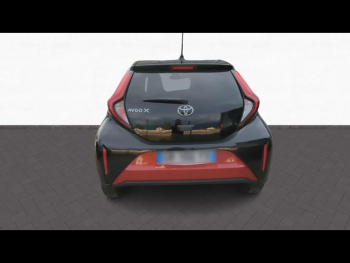 Photo 5 du bon plan TOYOTA Aygo X 1.0 VVT-i 72ch Design occasion à 14990 €