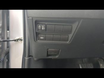 Photo 9 du bon plan TOYOTA Yaris Cross 116h Design MY22 occasion à 24990 €