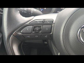 Photo 18 du bon plan TOYOTA Yaris Cross 116h Design MY22 occasion à 24990 €