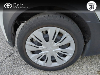 Photo 16 du bon plan TOYOTA Aygo X 1.0 VVT-i 72ch Active Business occasion à 12990 €