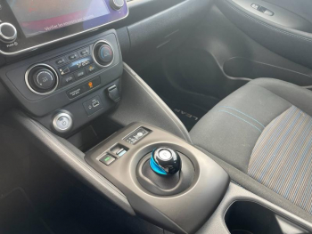 Photo 17 du bon plan NISSAN Leaf 150ch 40kWh Acenta 22 occasion à 13990 €