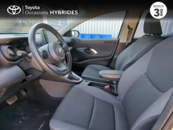 Photo 11 du bon plan TOYOTA Yaris 116h Design 5p MY22 occasion à 21980 €