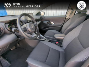 Photo 11 du bon plan TOYOTA Yaris 116h Design 5p MY22 occasion à 21980 €