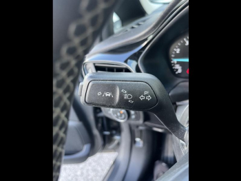 Photo 19 du bon plan FORD Fiesta 1.0 EcoBoost 100ch Stop&Start Titanium 5p occasion à 12490 €