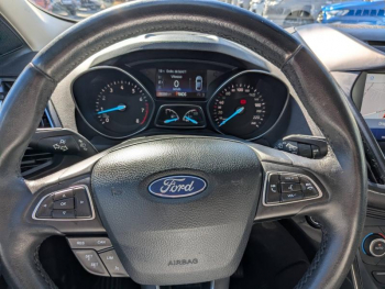 Photo 14 du bon plan FORD Kuga 1.5 Flexifuel-E85 150ch Stop&Start Titanium 4x2 BVA Euro6.2 occasion à 17383 €