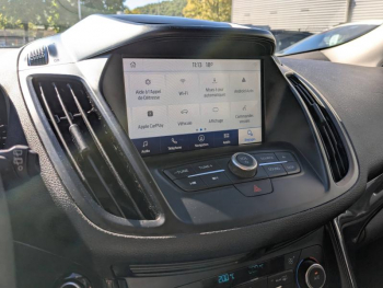 Photo 19 du bon plan FORD Kuga 1.5 Flexifuel-E85 150ch Stop&Start Titanium 4x2 BVA Euro6.2 occasion à 17383 €