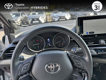 Photo 13 du bon plan TOYOTA C-HR 1.8 Hybride 122ch Collection E-CVT occasion à 23990 €