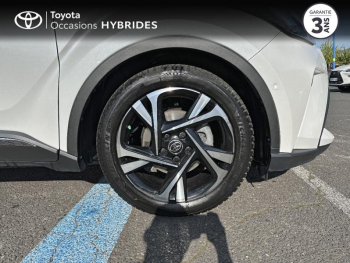 Photo 16 du bon plan TOYOTA C-HR 1.8 Hybride 122ch Collection E-CVT occasion à 23990 €