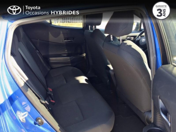 Photo 7 du bon plan TOYOTA C-HR 122h Design 2WD E-CVT RC18 occasion à 16990 €