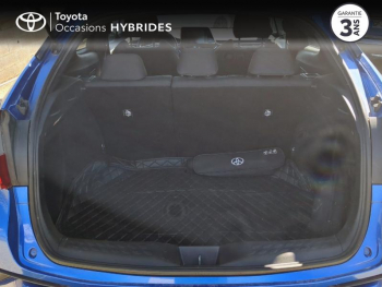 Photo 10 du bon plan TOYOTA C-HR 122h Design 2WD E-CVT RC18 occasion à 16990 €