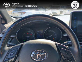 Photo 14 du bon plan TOYOTA C-HR 122h Design 2WD E-CVT RC18 occasion à 16990 €