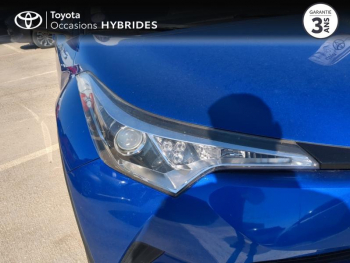 Photo 20 du bon plan TOYOTA C-HR 122h Design 2WD E-CVT RC18 occasion à 16990 €