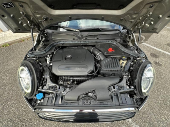 ddf-core-media-385IiQ2023139_17.jpg Photo 17 du bon plan MINI Mini 5 Portes Cooper 136ch Edition Greenwich 115g occasion à 17990 €