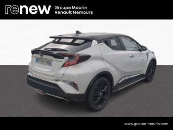 Photo 5 du bon plan TOYOTA C-HR 122h Graphic 2WD E-CVT RC18 occasion à 21990 €