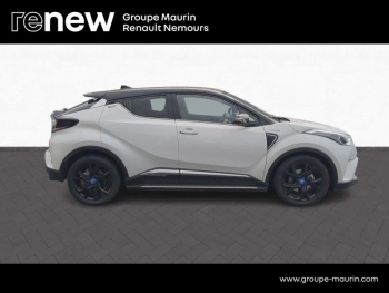 Photo 6 du bon plan TOYOTA C-HR 122h Graphic 2WD E-CVT RC18 occasion à 21990 €