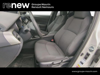 Photo 17 du bon plan TOYOTA C-HR 122h Graphic 2WD E-CVT RC18 occasion à 21990 €