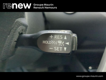 Photo 26 du bon plan TOYOTA C-HR 122h Graphic 2WD E-CVT RC18 occasion à 21990 €