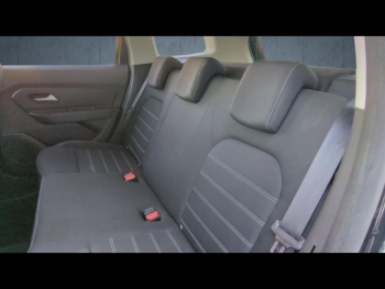 Photo 14 du bon plan DACIA Duster 1.5 Blue dCi 115ch Prestige + 4x2 occasion à 17900 €
