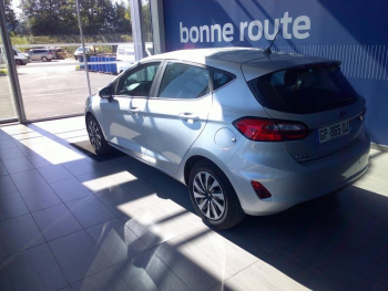 Photo 19 du bon plan FORD Fiesta 1.0 Flexifuel 95ch Titanium Business 5p occasion à 16900 €