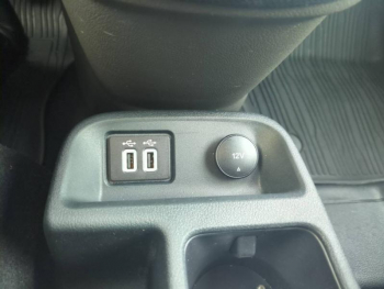 Photo 23 du bon plan FORD Transit Connect VUL L1 1.0E 100ch E85 Active occasion à 16788 €