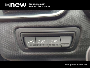 Photo 19 du bon plan RENAULT Clio 1.5 Blue dCi 115ch Business occasion à 15200 €