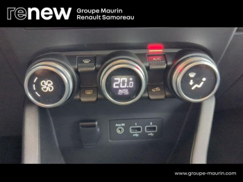 Photo 25 du bon plan RENAULT Clio 1.5 Blue dCi 115ch Business occasion à 15200 €