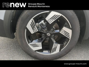 Photo 19 du bon plan RENAULT SYMBIOZ 1.6 E-Tech full hybrid 145ch Iconic occasion à 30900 €