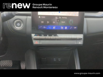 Photo 31 du bon plan RENAULT SYMBIOZ 1.6 E-Tech full hybrid 145ch Iconic occasion à 30900 €