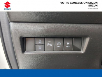 Photo 9 du bon plan SUZUKI Swift 1.2 Dualjet Hybrid 83ch PrivilÃ¨ge occasion à 16990 €