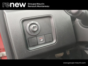 Photo 22 du bon plan DACIA Duster 1.3 TCe 150ch FAP Prestige 4x2 EDC occasion à 17490 €