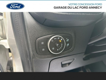 Photo 15 du bon plan FORD Fiesta 1.5 TDCi 85ch Stop&Start Cool & Connect 5p Euro6.2 occasion à 9990 €